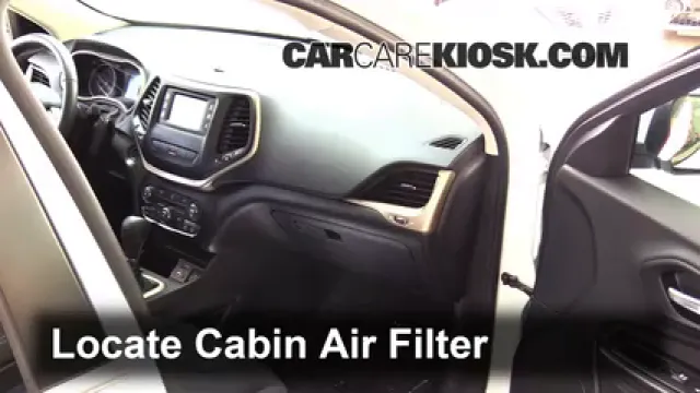 2015 Jeep Cherokee Latitude 2.4L 4 Cyl. Filtro de aire (interior) Cambio